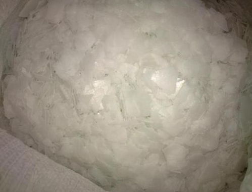 華南地區(qū)危險(xiǎn)品氫氧化鈉（純堿）海運(yùn)出口全攻略 貨代選擇與操作要點(diǎn)